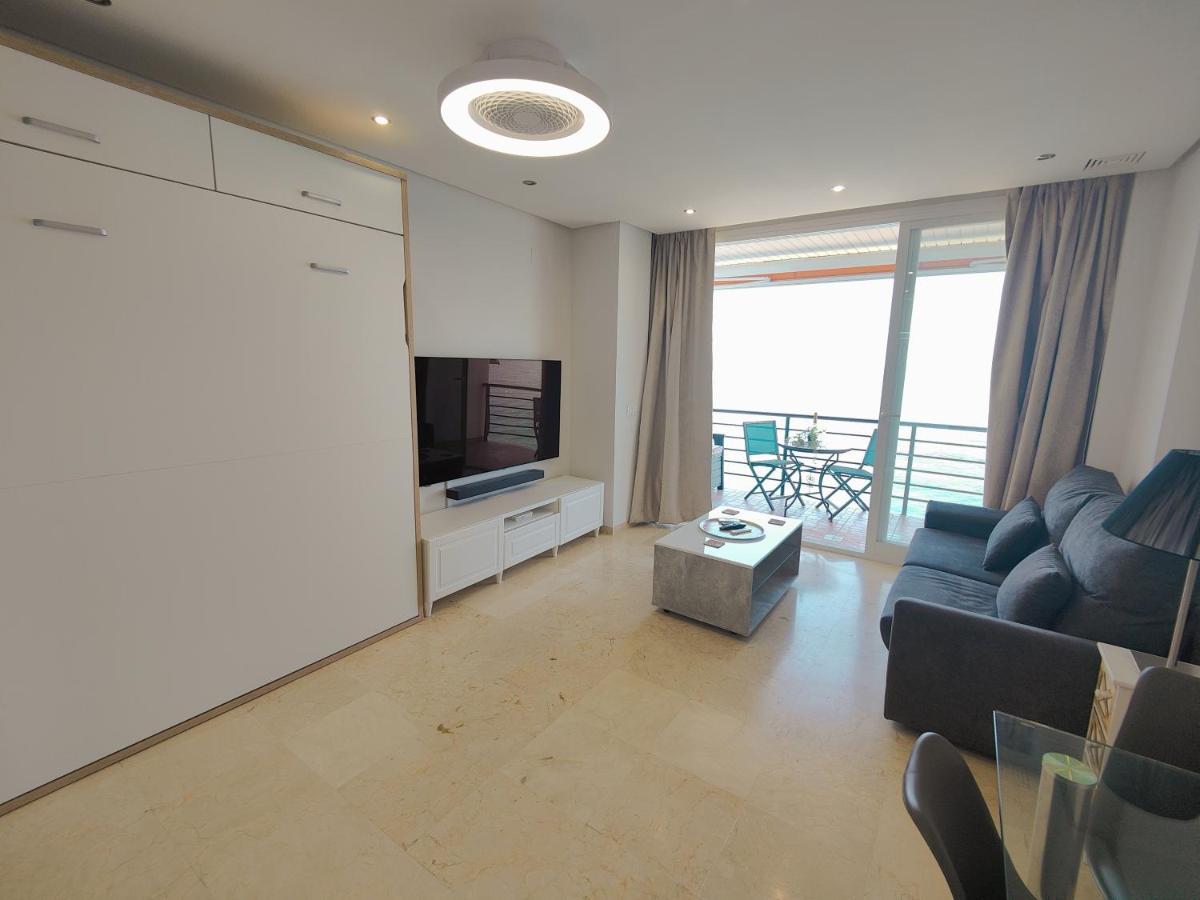 Santa-Clara-Blue Horizon Front Line Apartment By Namaste Elite Торремолинос Экстерьер фото