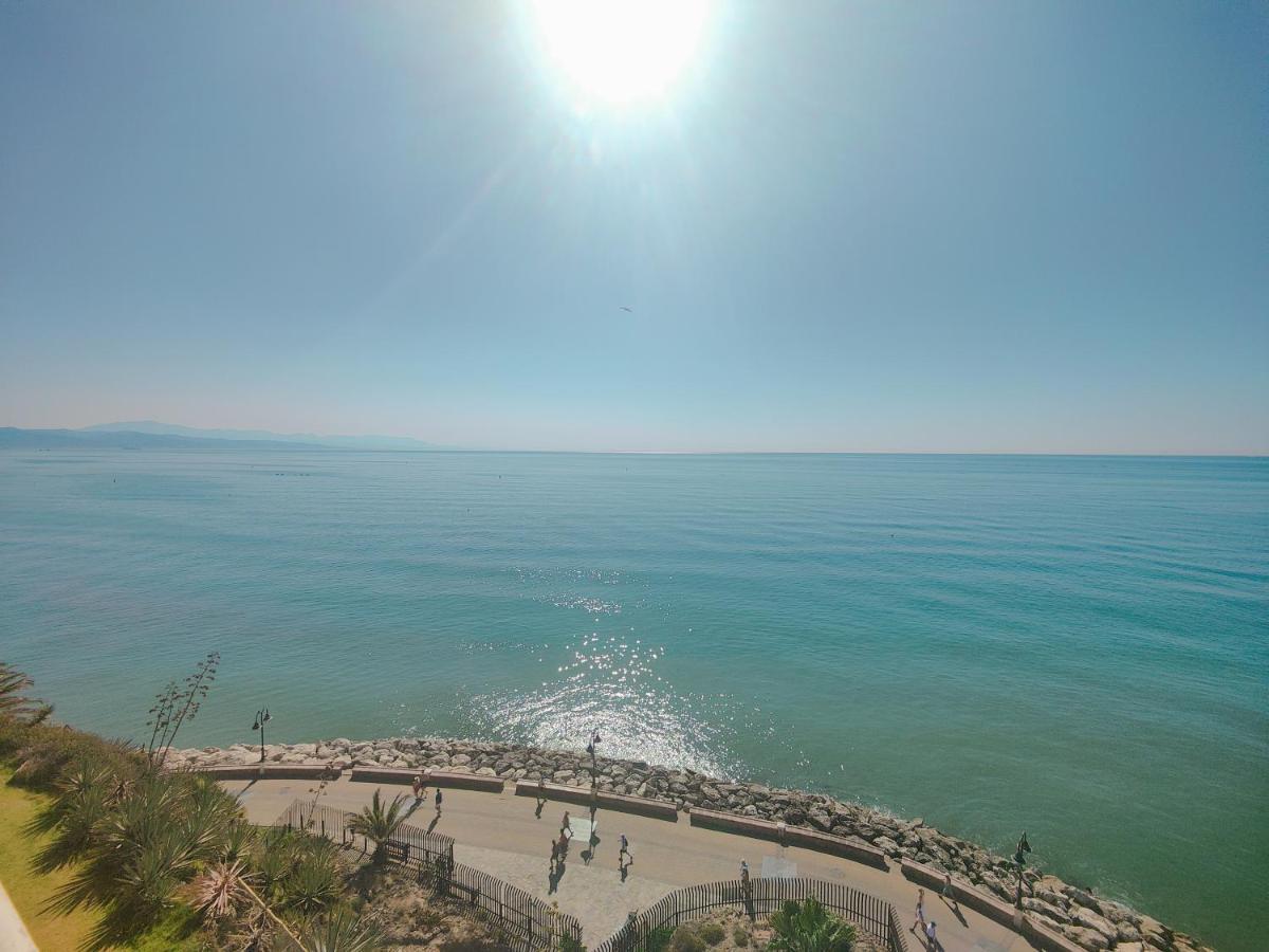 Santa-Clara-Blue Horizon Front Line Apartment By Namaste Elite Торремолинос Экстерьер фото